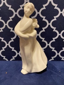 Royal Doulton Classic Images: "Sister and Brother" HN4356 Figurine - Picture 1 of 7