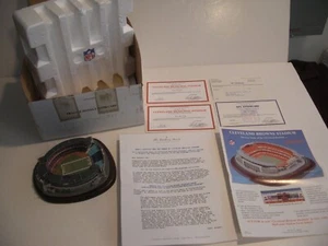EX Danbury Mint Cleveland Municipal Stadium Browns/Indians Cert of Auth/Orig Box - Picture 1 of 22