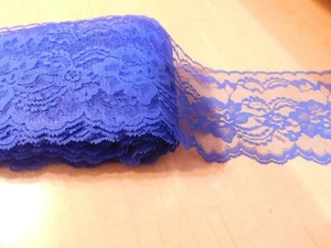 Raschel Scalloped 4" lace trim Royal Blue 20 yds. (Polyester) - Picture 1 of 1