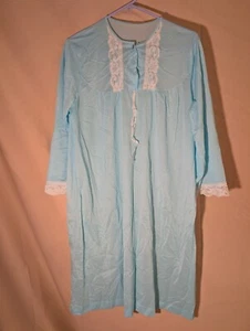 Vintage Light Blue Long Sleeve Nightgown Lace Trim Floral Embroidery One Size - Picture 1 of 2