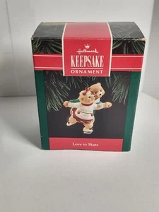 Hallmark Keepsake Ornament Love To Skate Christmas 1992 In Original Box - Picture 1 of 12
