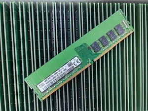 SK Hynix 16GB DDR4 2666 ECC UDIMM RAM 2Rx8 PC4-21300 HMA82GU7CJR8N-VK 288pin - Picture 1 of 3
