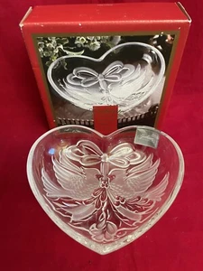 GORHAM Christmas Cardinal Heart Crystal Dish 7" Made In Germany NEW Box Wear - Picture 1 of 8