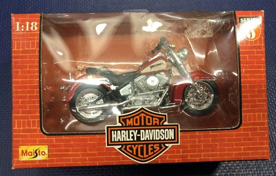 Maisto Harley Davidson Motorcycle Diecast 1998 Series 5 FLST 1986 Softail 1:18 - Image 1 of 3
