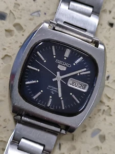Seiko 7019-5000 VINTAGE automatico quadrante blu funzionante 38mm USATO - Foto 1 di 7