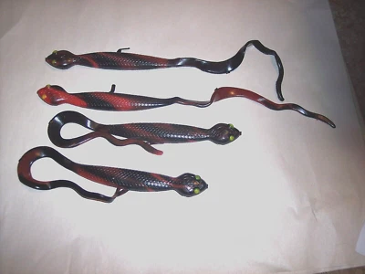 Manns 10" Snake Lure Ribbon Tail 4Pk Baby Snake Water Moccasin Lure Discontinued - Image 1 of 4