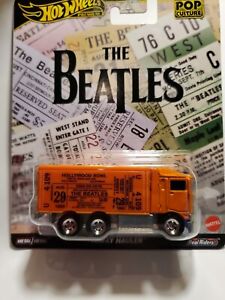 Hiway Hauler The Beatles * 2024 Hot Wheels Pop Culture Case B