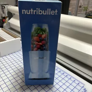 Frullatore Nutribullet 3 pezzi -24 once tazza 500 Watt blu cielo lucido nuovo in scatola - Foto 1 di 8