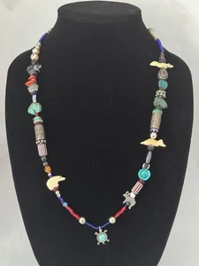 Vintage Southwestern Stone FETISH Animal NECKLACE Glass Beads - Bild 1 von 14