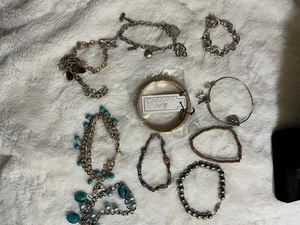 Lot of 10 Gold Silver Tone Bracelets Mixed Styles Some Vintage Nice - Picture 1 of 3