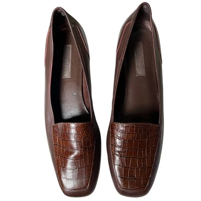 Mocasines para mujer Enzo Angiolini de cuero marrón cocodrilo en relieve alto vamp 10,5N Foto 1 de 4