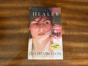 Healer by Dee Henderson (2002, Trade Paperback) SIGNED - Picture 1 of 4