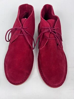 Botas chukka Gee WaWa rojas de gamuza punta redonda con cordones al tobillo talla 9 Foto 1 de 4