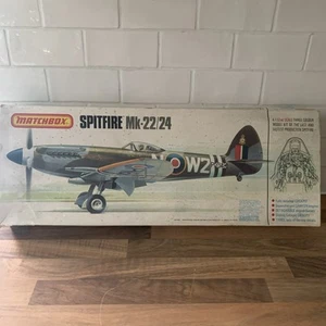 MATCHBOX 1/32 Spitfire Mk-22/24 - 1976 Model No PK-501 - Kit On Sprues - Picture 1 of 22