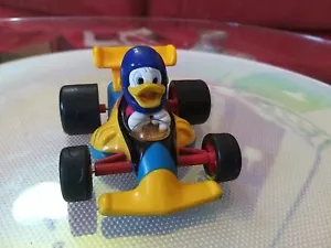 Rarissimo Auto Formula 1 di Paperino In Plastica con Walt Disney Da collezione - Foto 1 di 6