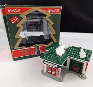 CocaCola Trim A Tree Ornament Collection 1930s Service Station Navidad 1991 - Imagen 1 de 12