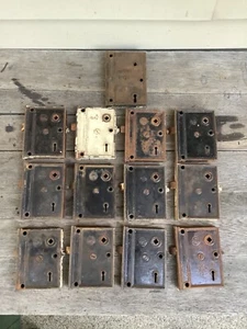Posten 13 RH Co Reading Hardware Company antike Gusseisen Einsteckrandschlösser - Bild 1 von 11