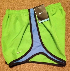 Neu mit Etikett S Nike Damen-Lauf-Yoga-Shorts integrierte Unterwäsche grün blau und schwarz. - Bild 1 von 3
