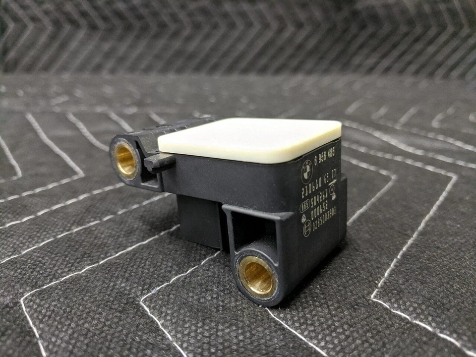 Sensor de aceleración airbag BMW E92/E93 M3 65776956485 Foto 1 de 4