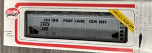 Model Power HO #8081 Covered Hopper Portland RTR NIB - Picture 1 of 4