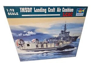 Trumpeter JMSDF Landing Craft Air Cushion LCAC 1:72 Scale Kit 07301 New Open Box - Picture 1 of 13