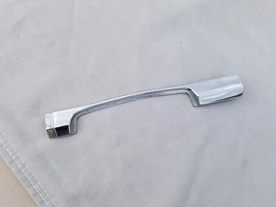 Dodge Custom 880 1963 delantero izquierdo 4 puertas moldura extremo manija tapa 63 Mopar  Foto 1 de 4