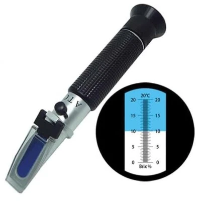 Cole-Parmer RSA-BR32T Refractometer w/ ATC, 0 - 32%, Brix - Image 1 of 4