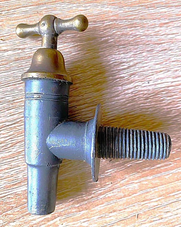 JOLI PETIT ROBINET ETAIN et LAITON  FUT TONNEAU ,VINAIGRIER ou FONTAINE EN GRES  - Photo 1/4