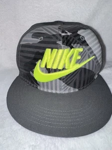 Nike True Futura Snapback Mütze Cap Camouflage Camo Anthrazit Grau Schwarz Volt - Bild 1 von 9