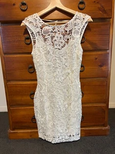 LIPSY LONDON WHITE LACE BODYCON MINI DRESS, OPEN BACK, LIMITED, SIZE 8, FORMAL - Picture 1 of 3