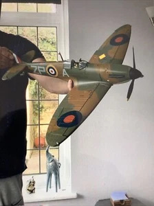 Mk1 A Spitfire 1/18 RAF Ace S Malan DieCast Metal Built Agora Corgi Hachette  - Picture 1 of 9