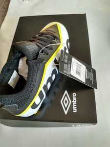 Las mejores ofertas en Zapatos de fútbol juvenil para Umbro Y Tacos | eBay