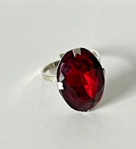 Vintage Sterling Silver Deep Red Crystal Ring Adjustable - Picture 1 of 6