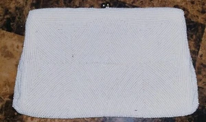 Vintage Womens White Beaded Clutch purse Richere Brand Preowned - Picture 1 of 4
