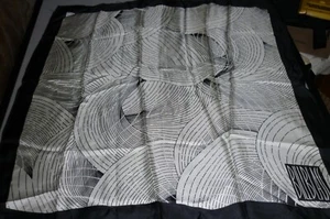 BILL BLASS SILK SCARF 22" X 22" - Picture 1 of 5
