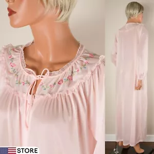 💖 Vintage 1960s SEARS Peignoir Robe Pink Long Sleeve Embroidered S 32/34 NWT - Picture 1 of 13