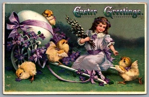 Postcard c1912 Easter Greetings Large Egg On Chariot Chicks Girl Embossed - Bild 1 von 2