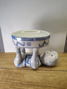 Vintage Blue & White Chinoiserie Monkey Holding Bowl Porcelain Rare! - Picture 1 of 7
