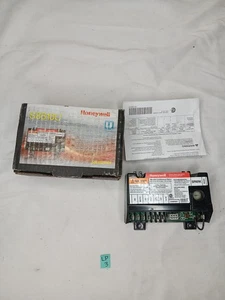 S8610U Universal Intermittent Pilot Ignition Control S8610U3009 - Picture 1 of 8