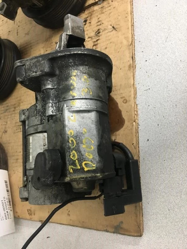 Motor de arranque compatible con 96-00 CARAVANA 39406 Foto 1 de 3