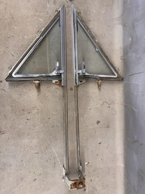 Ford Galaxie 1961 1962 sedán ventana de ventilación marcos de vidrio personalizados 500 LH RH Park Lane Foto 1 de 4