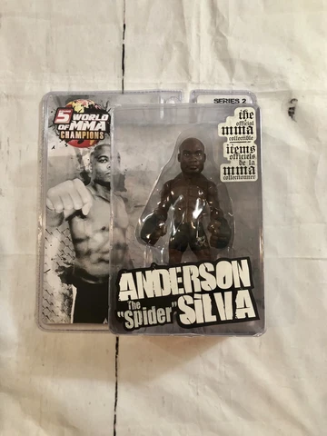 Anderson The "Spider" Silva UFC action figure NIB Round 5 MMA Ultimate Fighting Cover