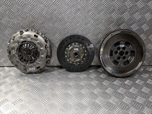 SEAT ALHAMBRA CLUTCH KIT & FLYWHEEL MANUAL 2.0 TDI DIESEL 7N MK2 2011 - Picture 1 of 11