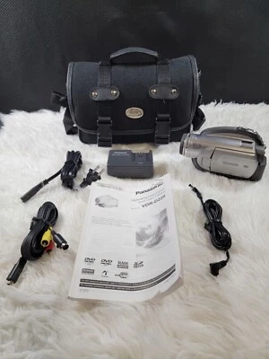 Panasonic VDR-D220 DVD Palmcorder Camcorder with Optical Image Stabilizer w/ Bag - Image 1 of 4