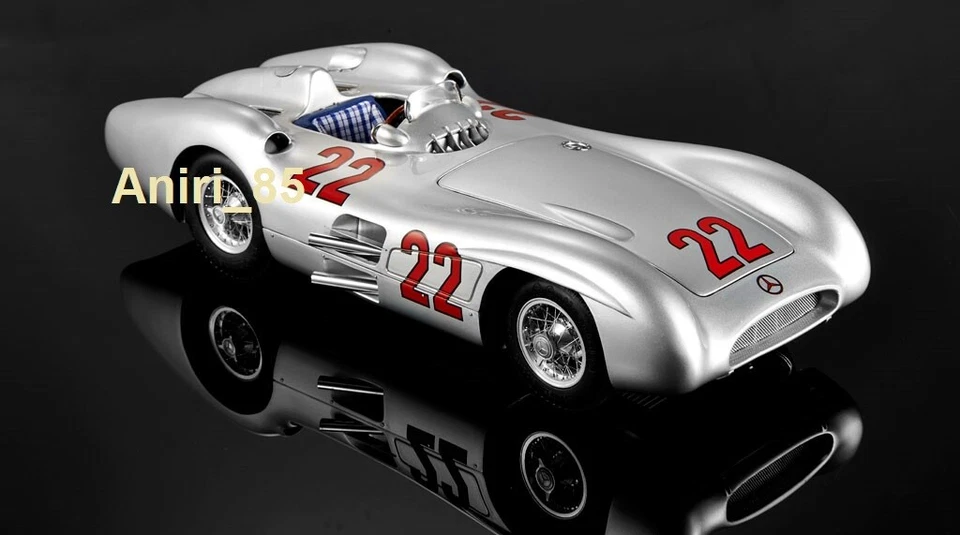 1:18 CMC M-128C Mercedes-Benz W196R Streamline #22 Hans Herrmann GP France 1954 - Image 1 of 4