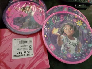 New Encanto Mirabel Plates Dinner Dessert Napkins - Picture 1 of 3