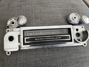 Vintage 1963 64 Chevrolet AM Car Auto Face Plate And Knobs 75mlk 0367 ? Chevy - Picture 1 of 5