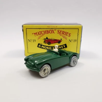 Matchbox Moko Lesney Green MG Midget with Driver No. 19 - image 1 of 4