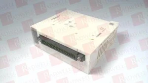 SCHNEIDER ELECTRIC BMXDDO3202K / BMXDDO3202K (NEW IN BOX) - Picture 1 of 1