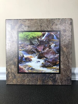 Arte digital moderno de piedra de azulejo Foto 1 de 2